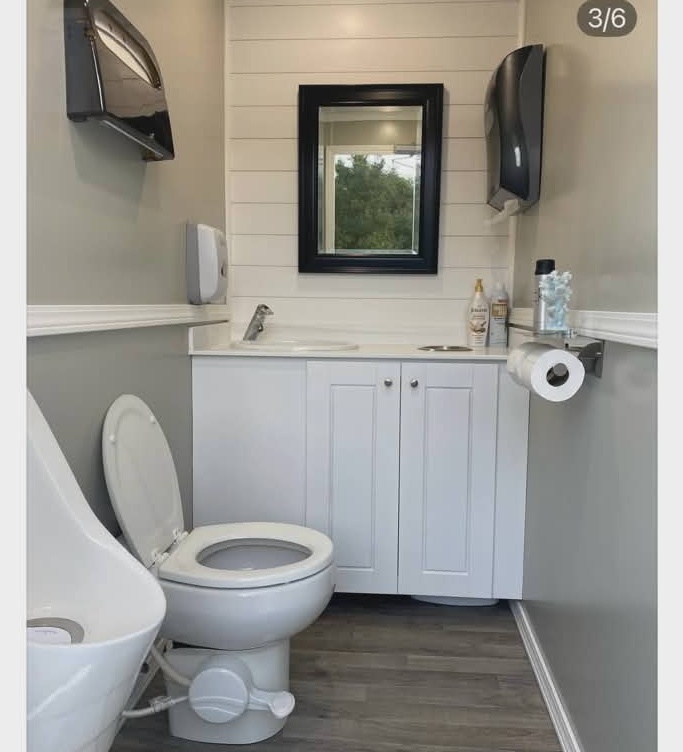 KLASSIK Restrooms 4-Unit Men's Suite Interior — Premium Finishes and Dark Vanity